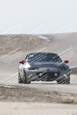 media/Oct-18-2025-Speed Ventures (Sat) [[8b3b7cf525]]/Yellow/Session 2 (Phil Hill)/